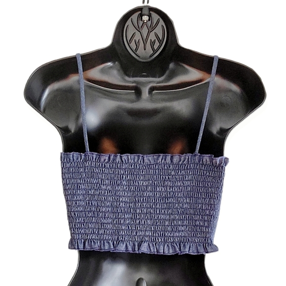 Bandana Crop Top - Picture 3 of 3